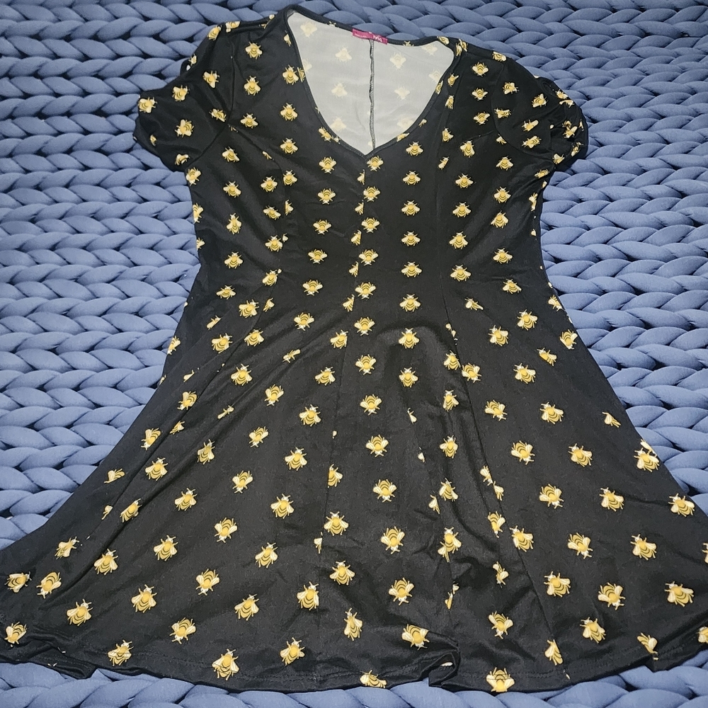 Ixia Black Bees Print Dress Women’s Size Medium Novelty Fun Whimsical